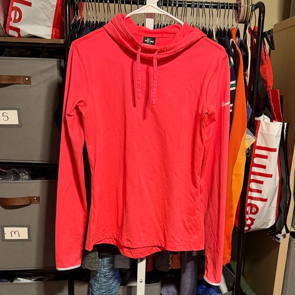 Nike Pro Fleece Lined Pullover Hoodie Sz Medium Hot Pink - Picture 1 of 5